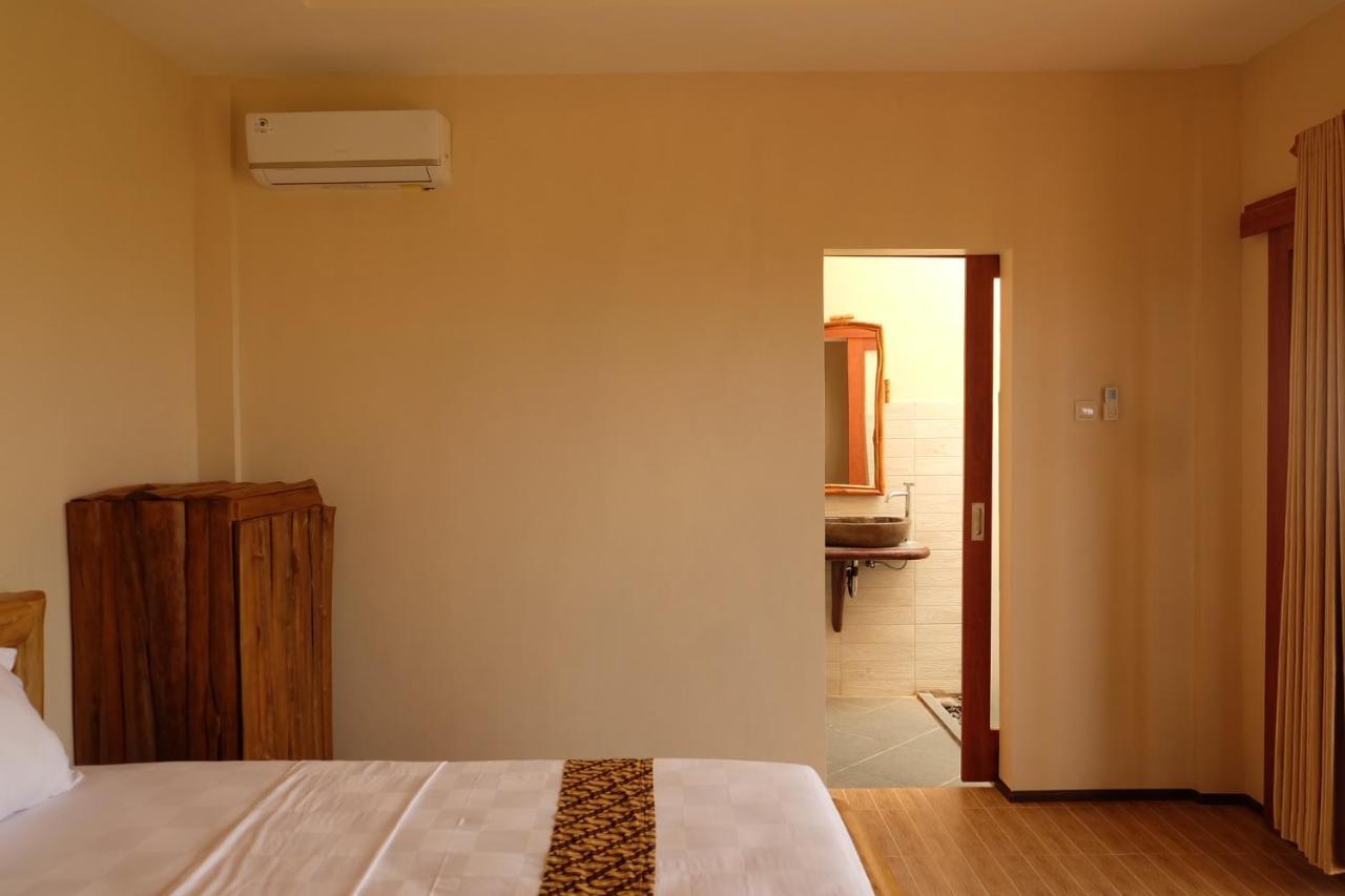 Kelapa Surf Villa Pulukan Exterior photo